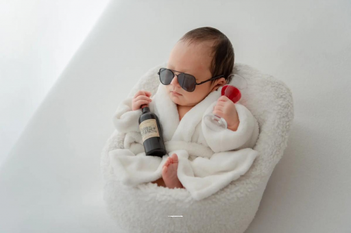 乌兰察布宝宝几个月翻身才正常 乌兰察布宝宝几个月翻身才正常